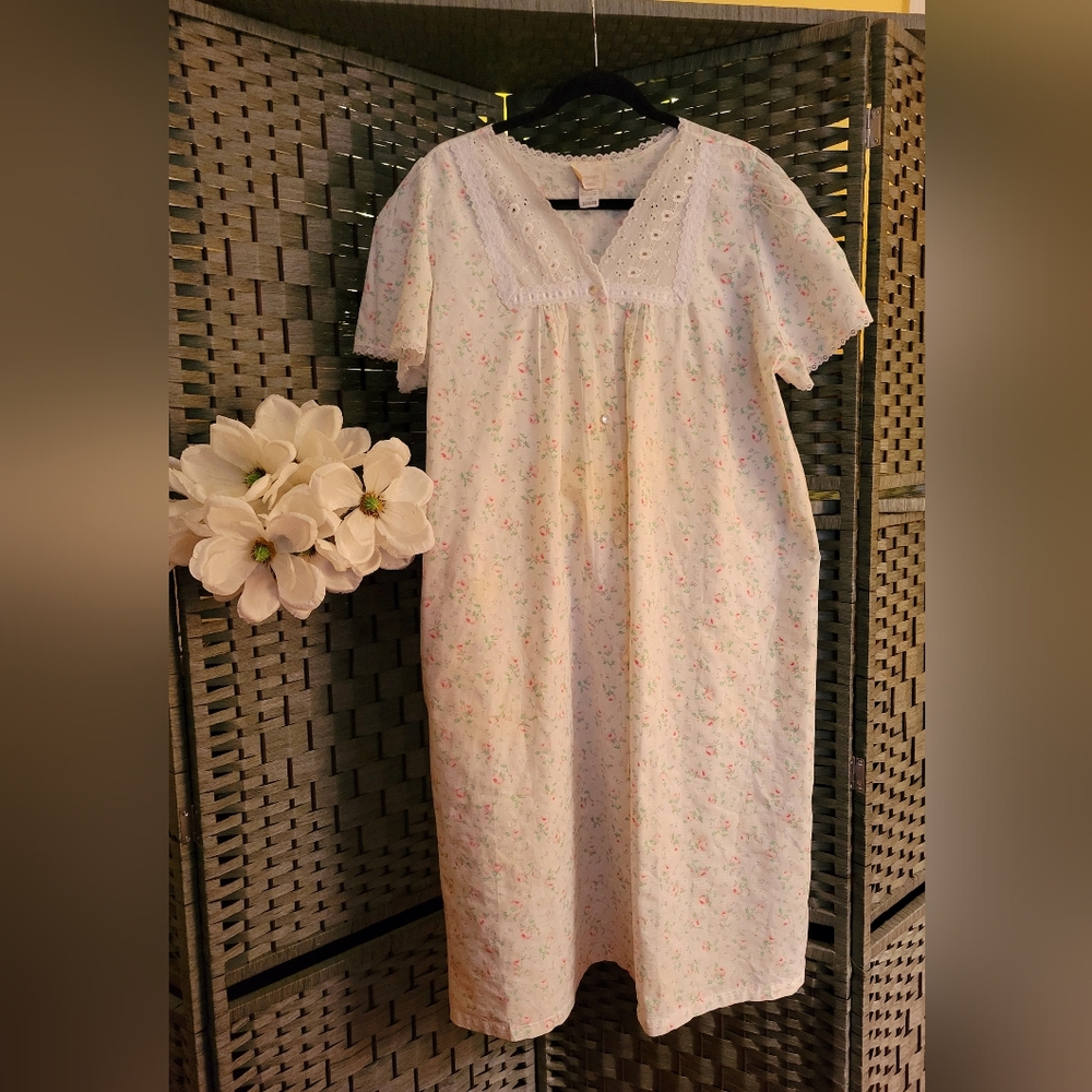 Vintage 1970 Carriage Court bathrobe size Large